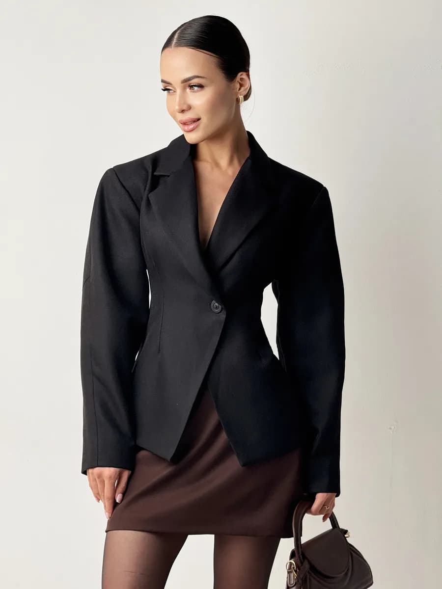 Пиджак приталенный