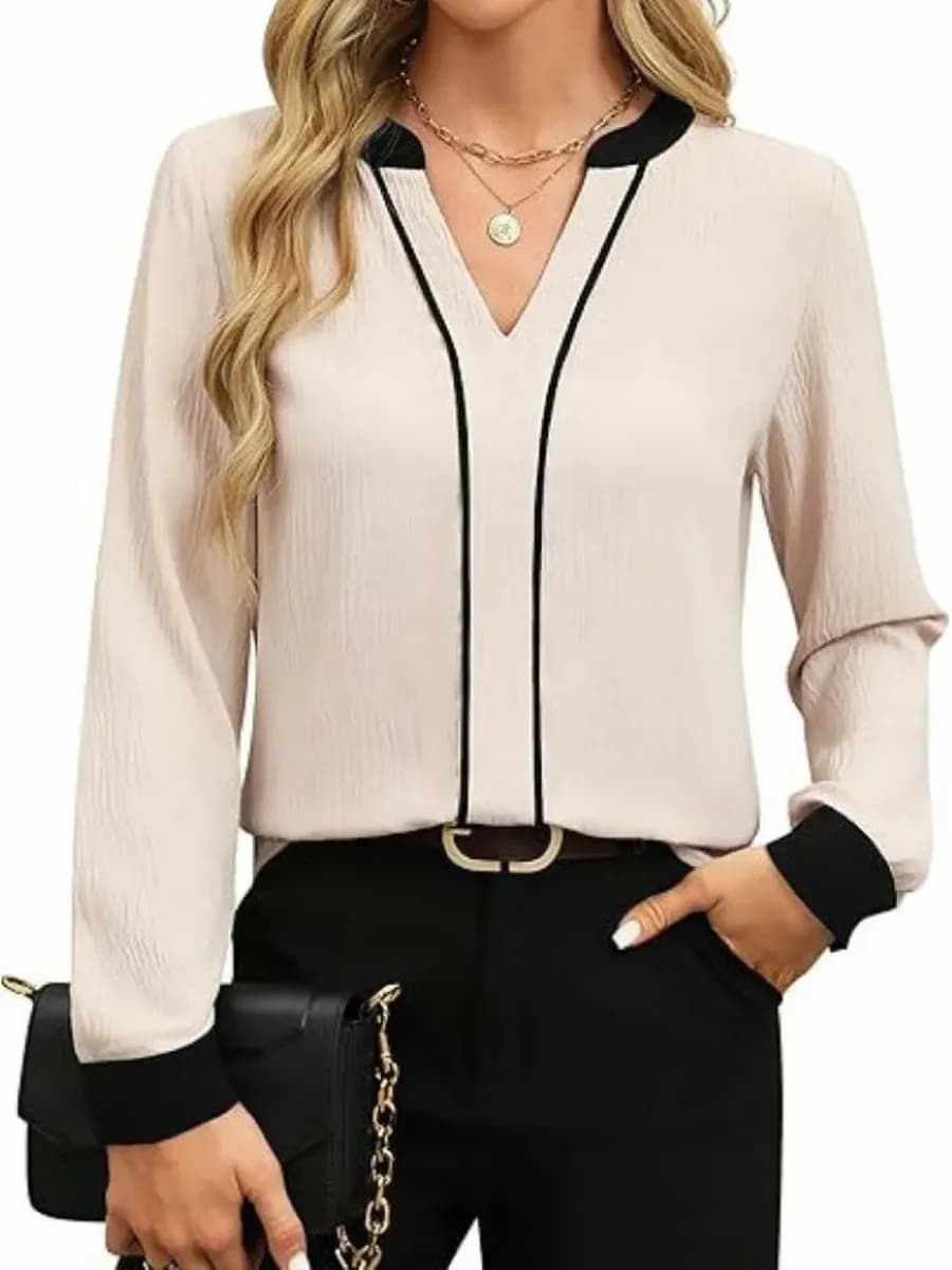 Блузка бежевая