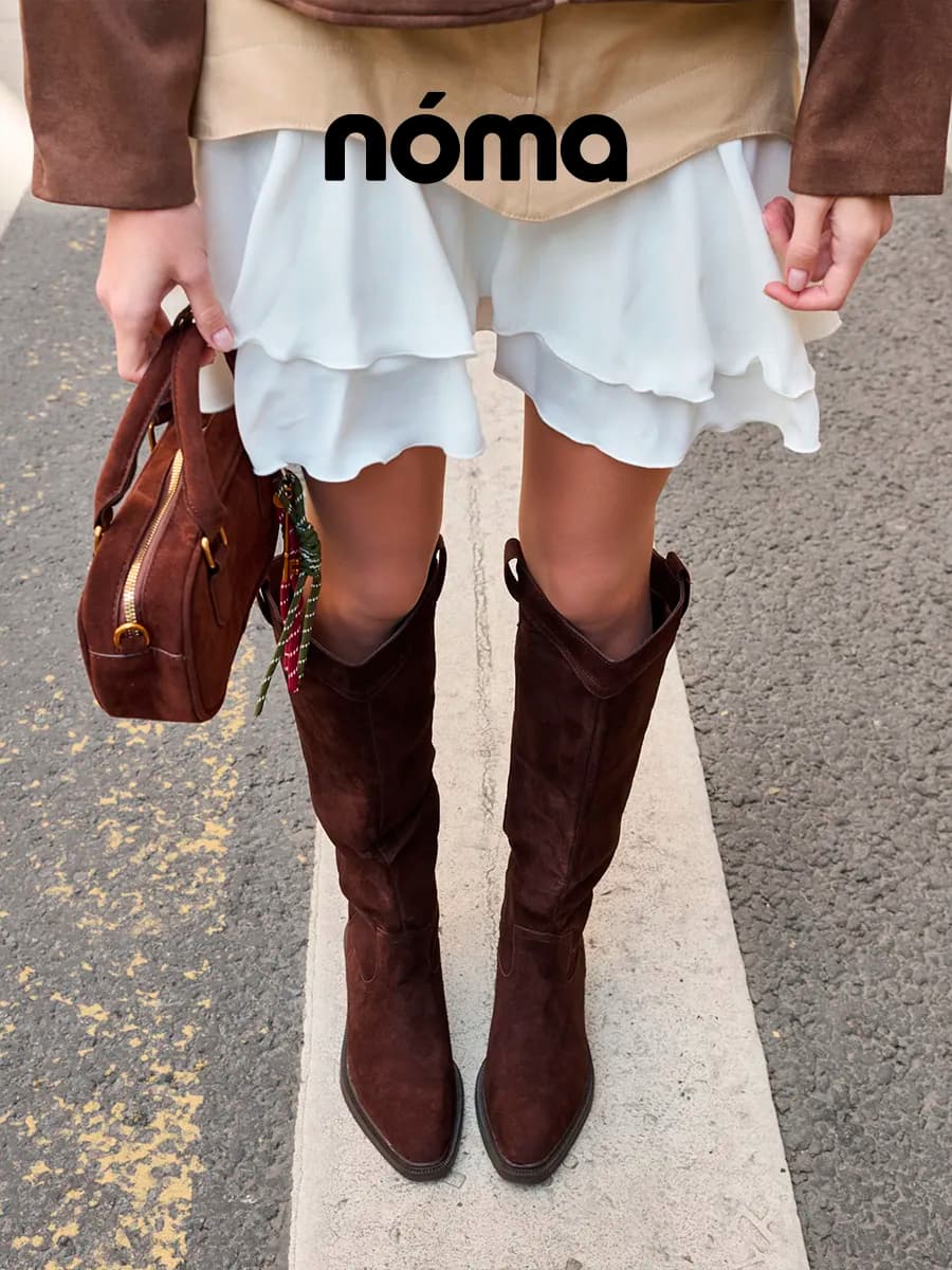 Демисезонные сапоги казаки высокие