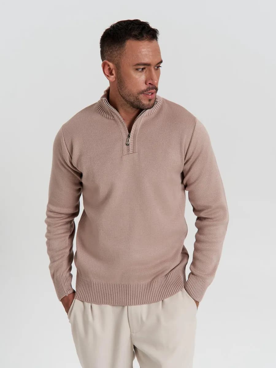 Джемпер теплый с горлом на молнии