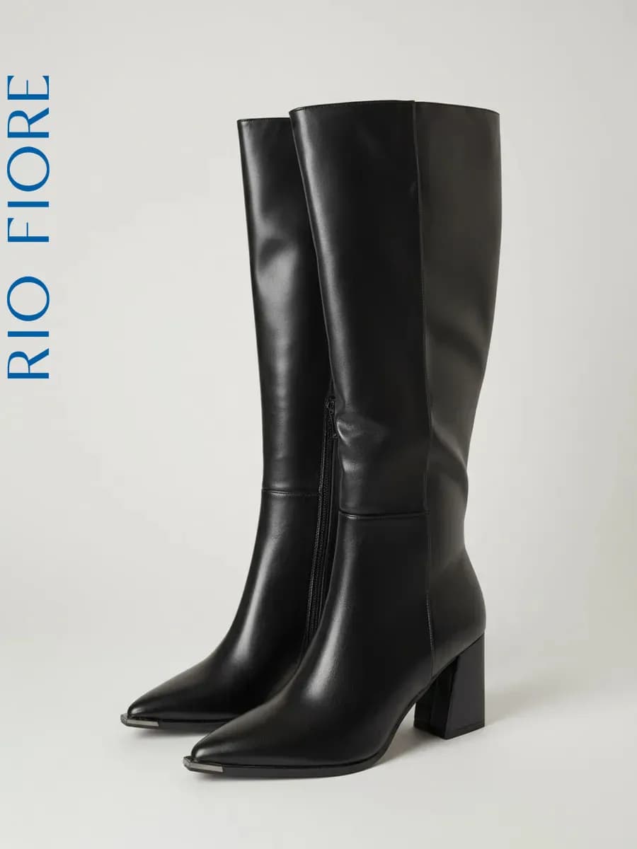 Сапоги демисезонные трубы на каблуке