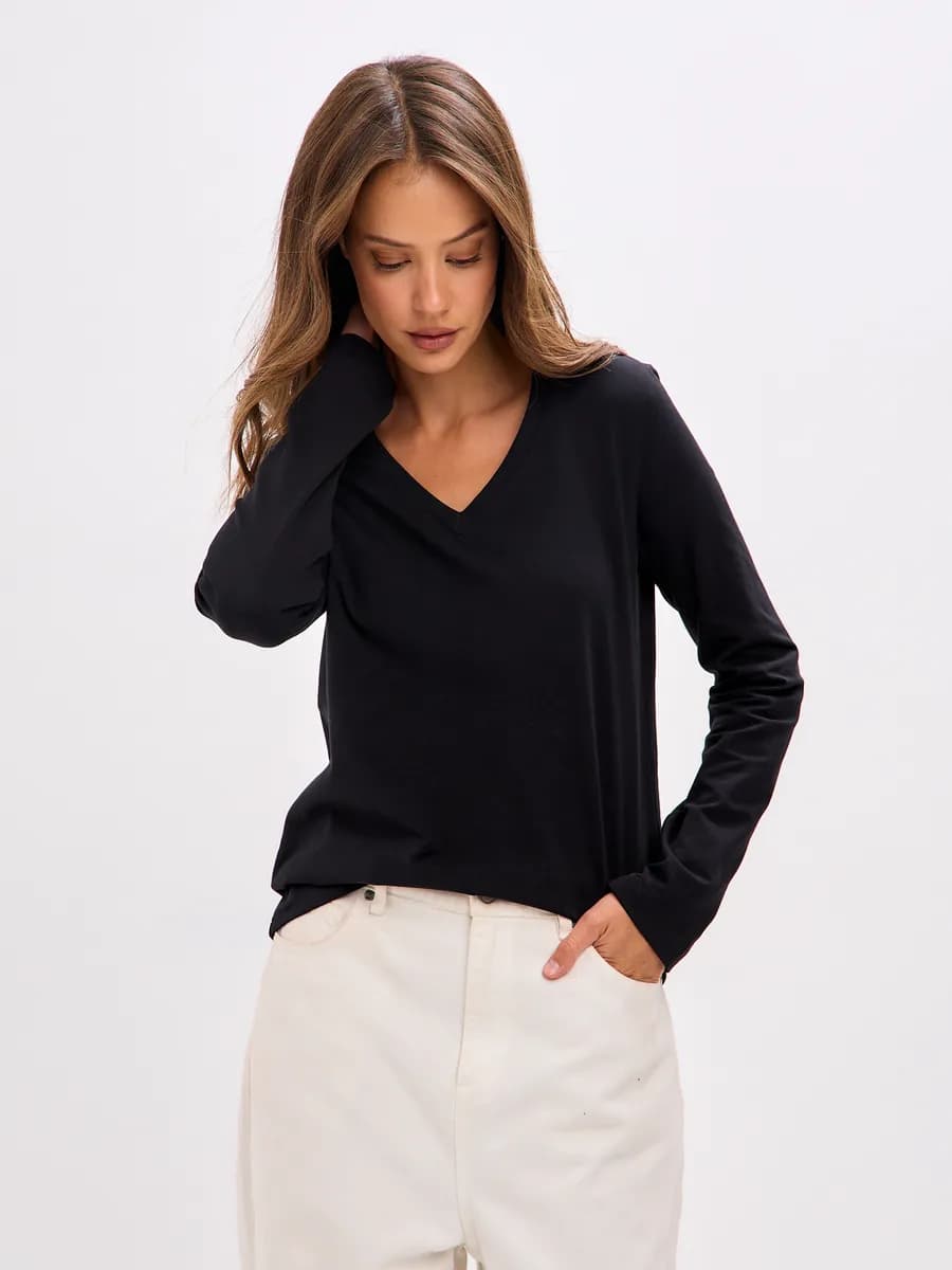Лонгслив черный V-вырез хлопок - фото 1