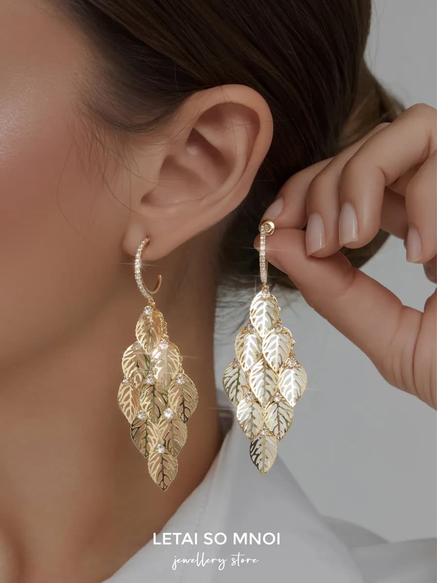 Серьги бижутерия длинные висячие листики под золото