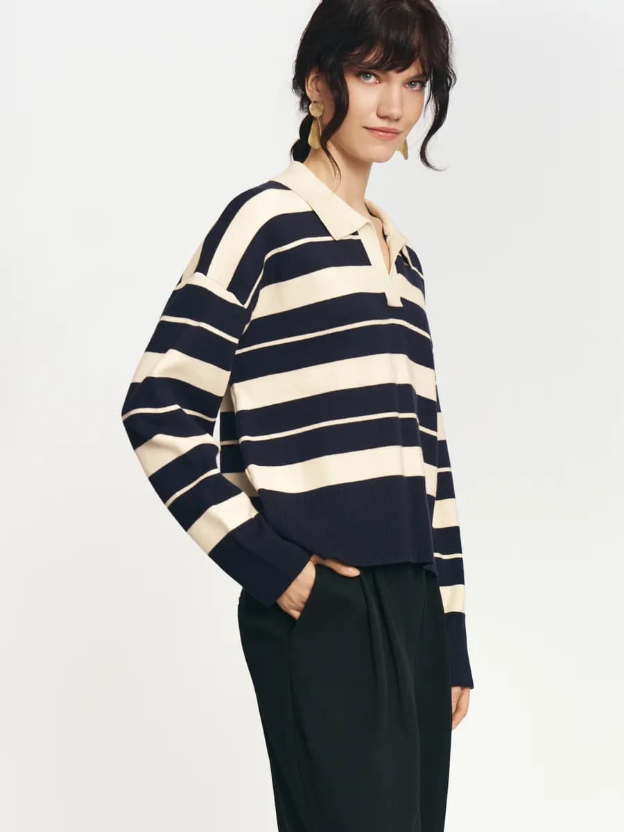 Женский джемпер поло в полоску