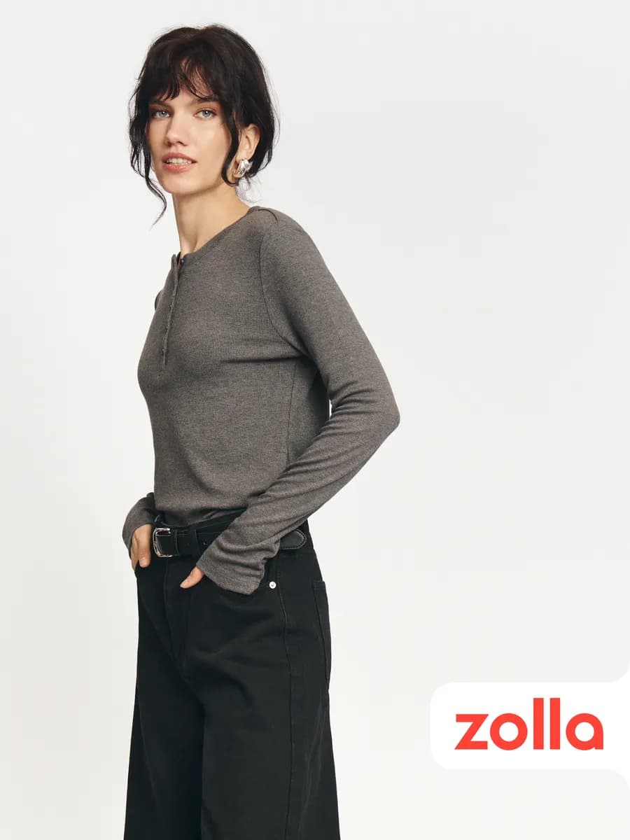 Трикотажный женский лонгслив хенли