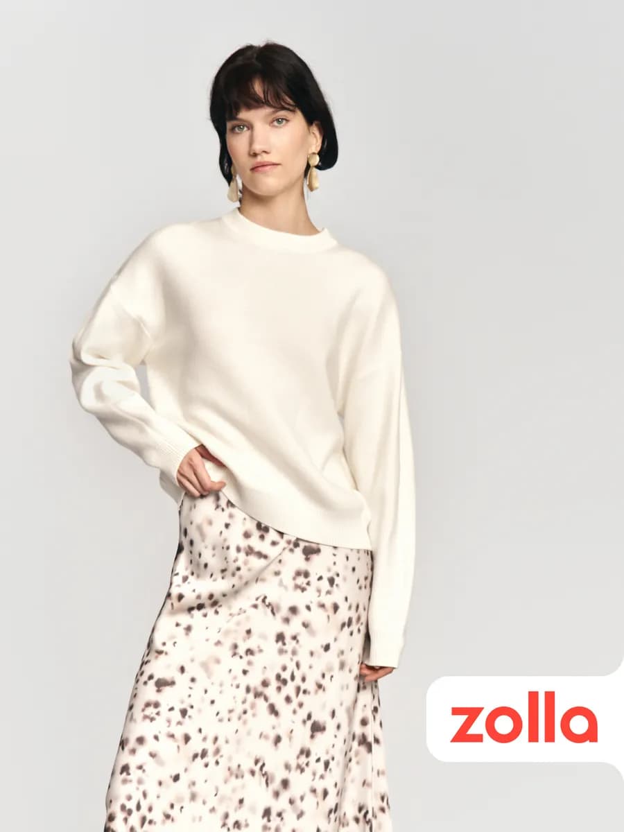 Трикотажный женский джемпер однотонный