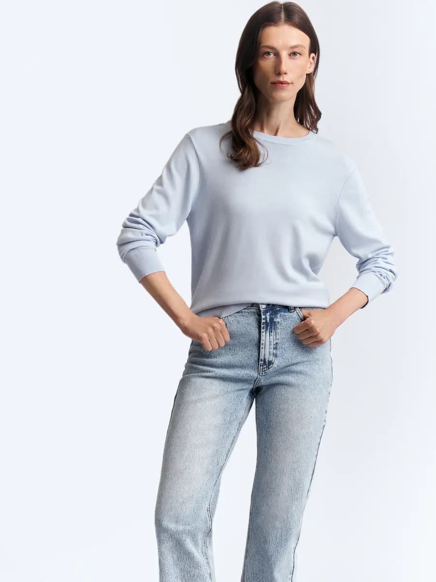 Трикотажный женский джемпер однотонный