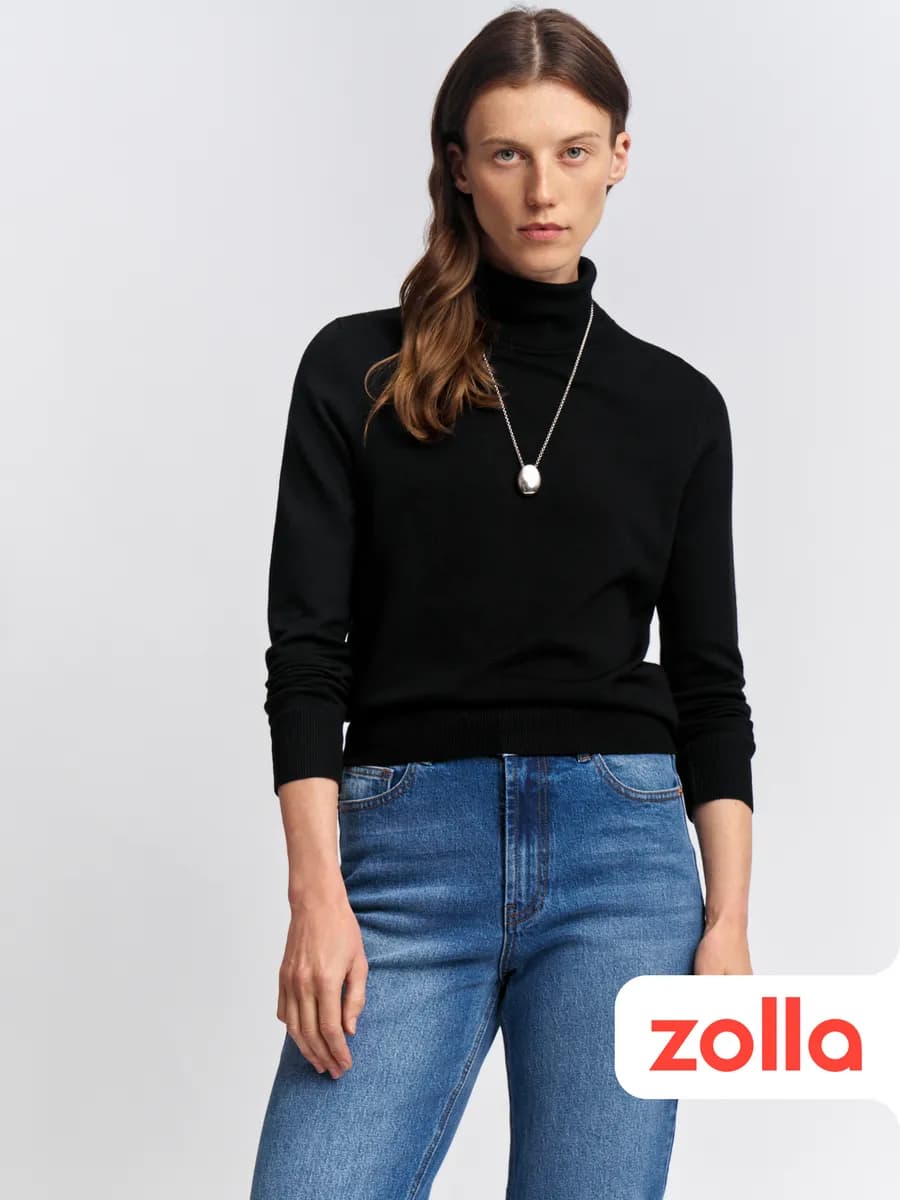 Тонкая женская водолазка с горлом