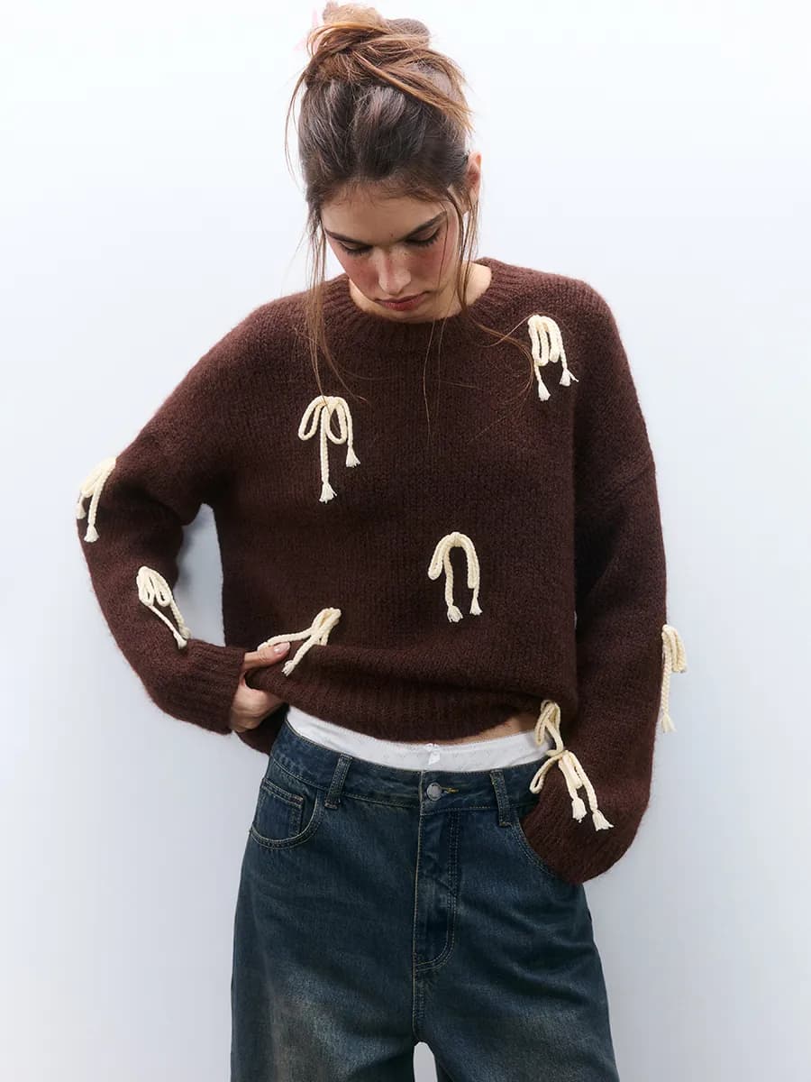 Джемпер вязаный с декором