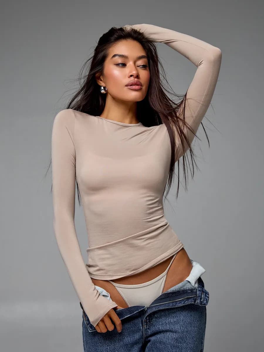 Скимс лонгслив облегающий с длинным рукавом