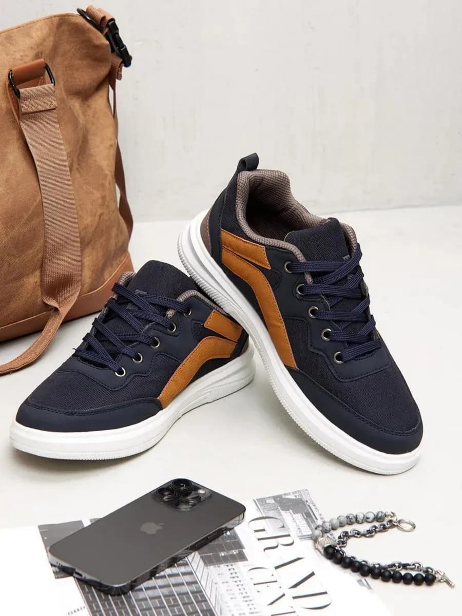 Кеды классические с белой подошвой