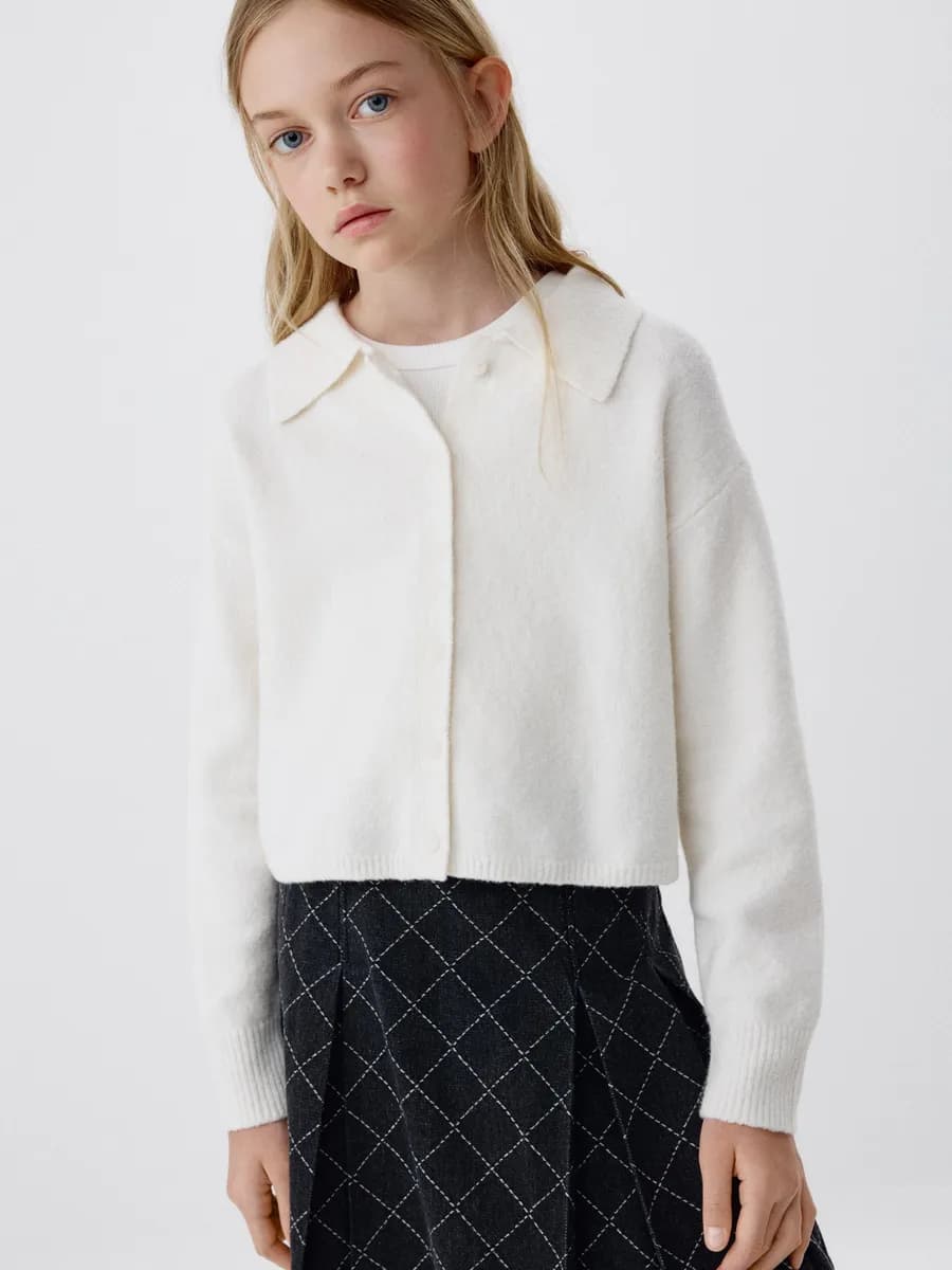 Вязаный кардиган базовый с воротником