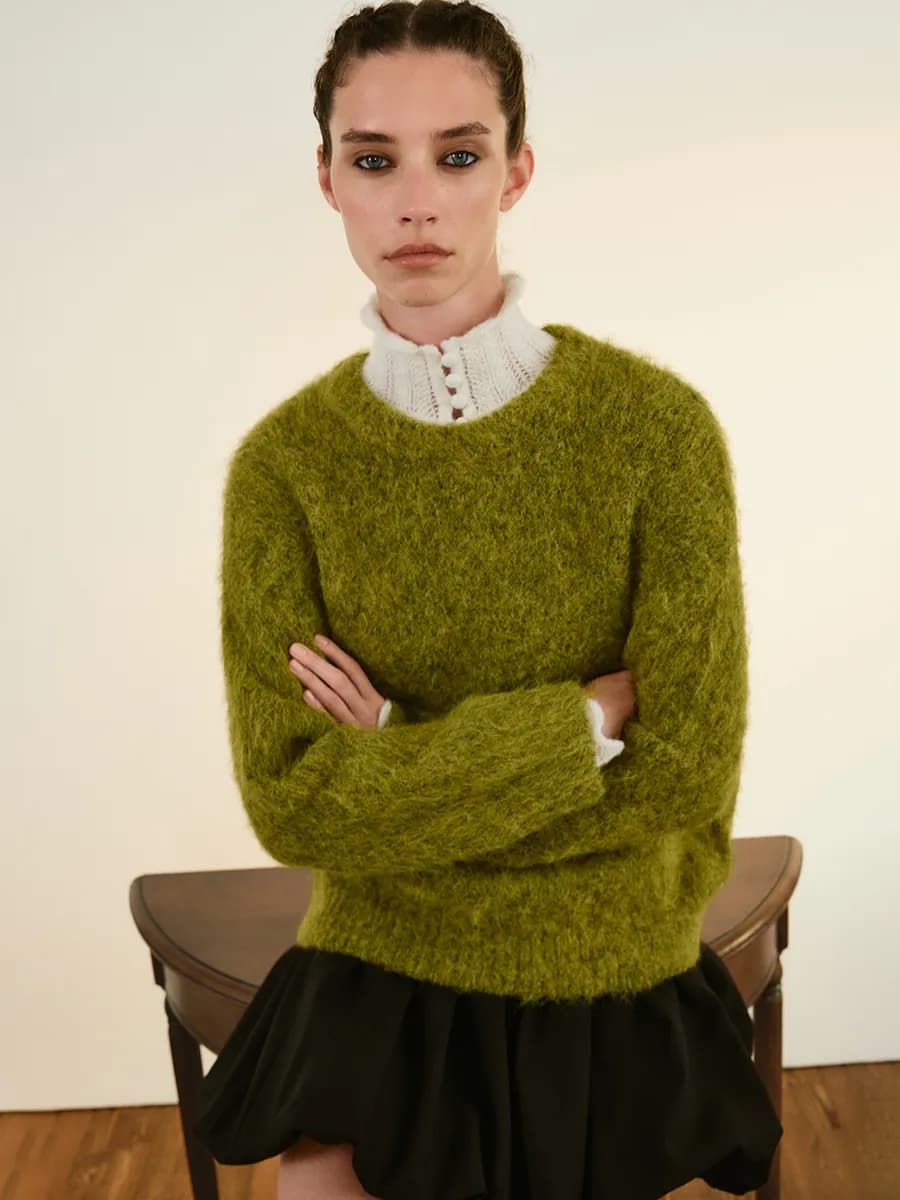 Джемпер вязаный пушистый с шерстью