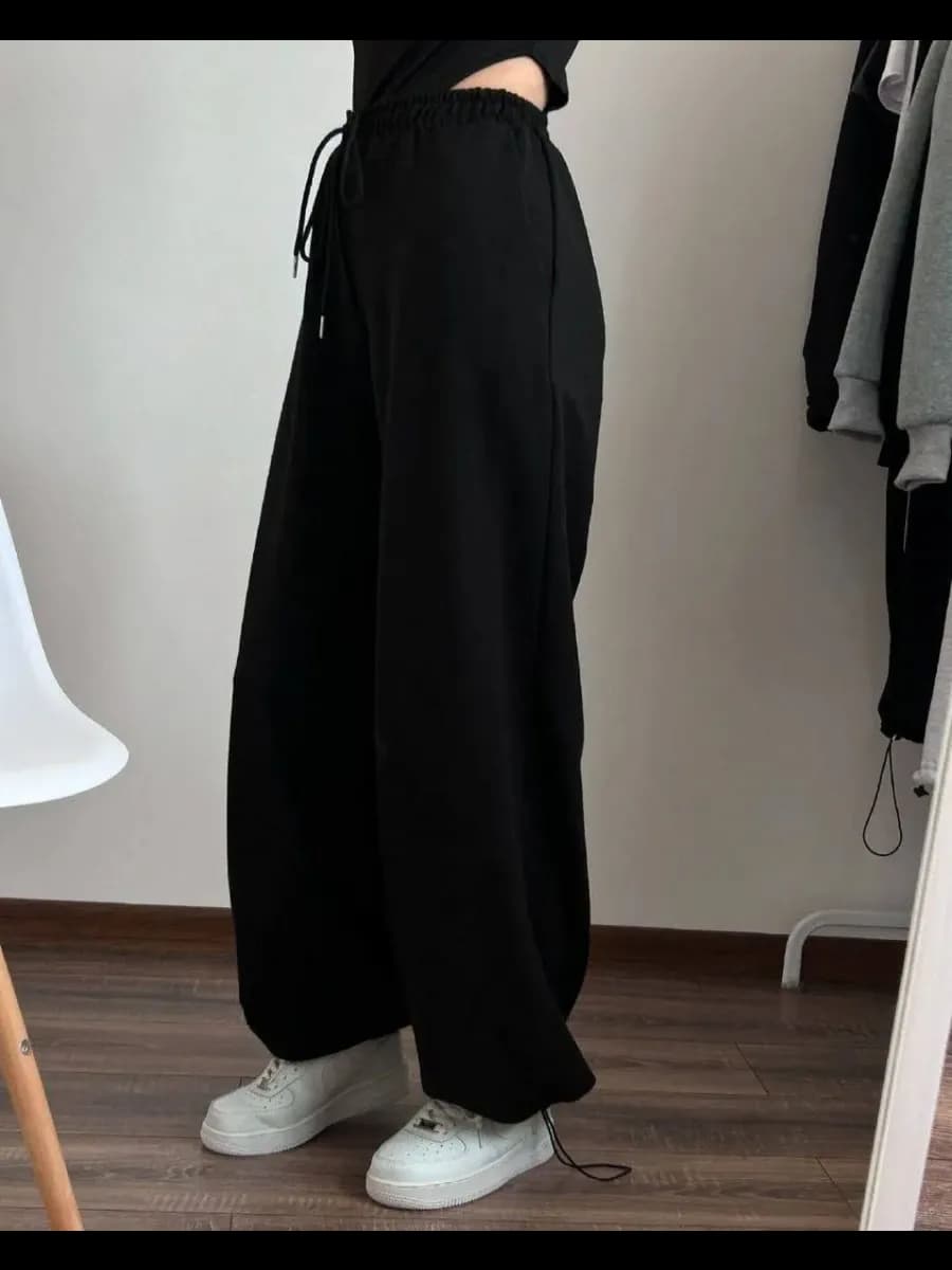 Спортивные штаны широкие джоггеры для танцев