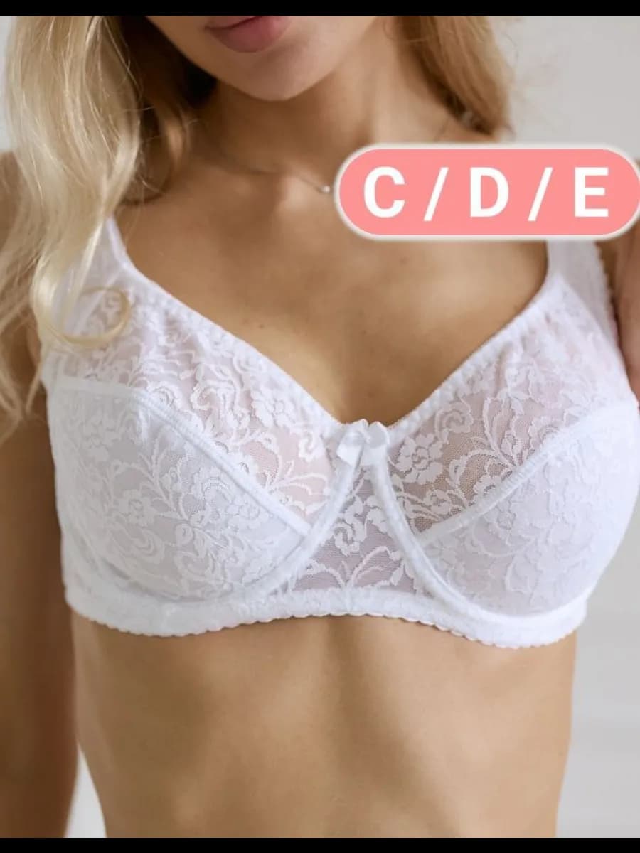 Бюстгальтер кружевной с мягкой чашкой на косточках