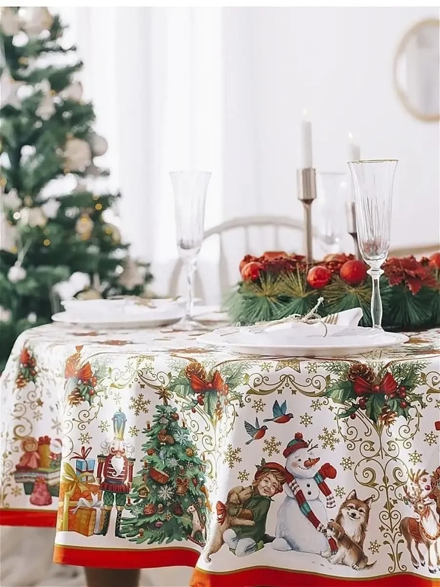 Скатерть новогодняя на стол круглая 220 см