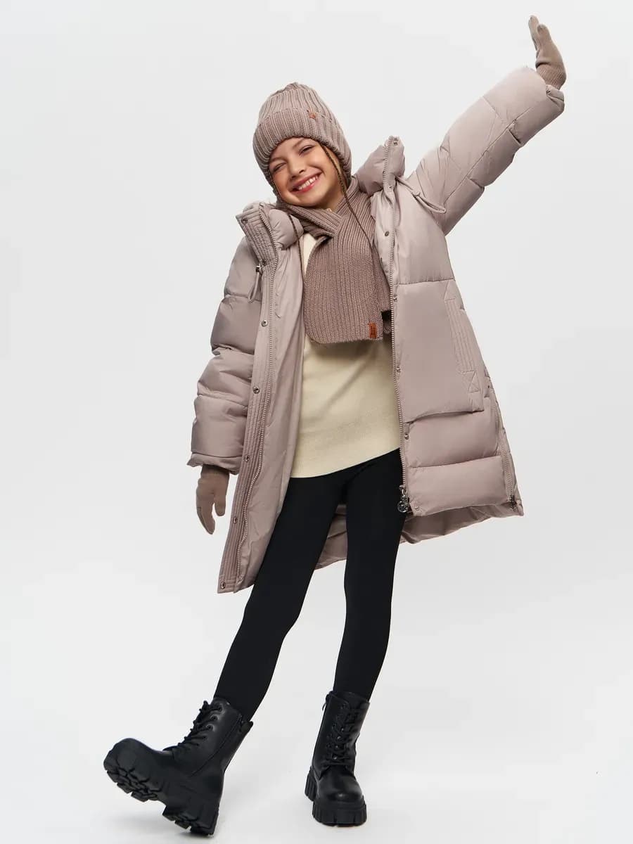 Куртка зимняя с капюшоном удлиненная для подростка стильная