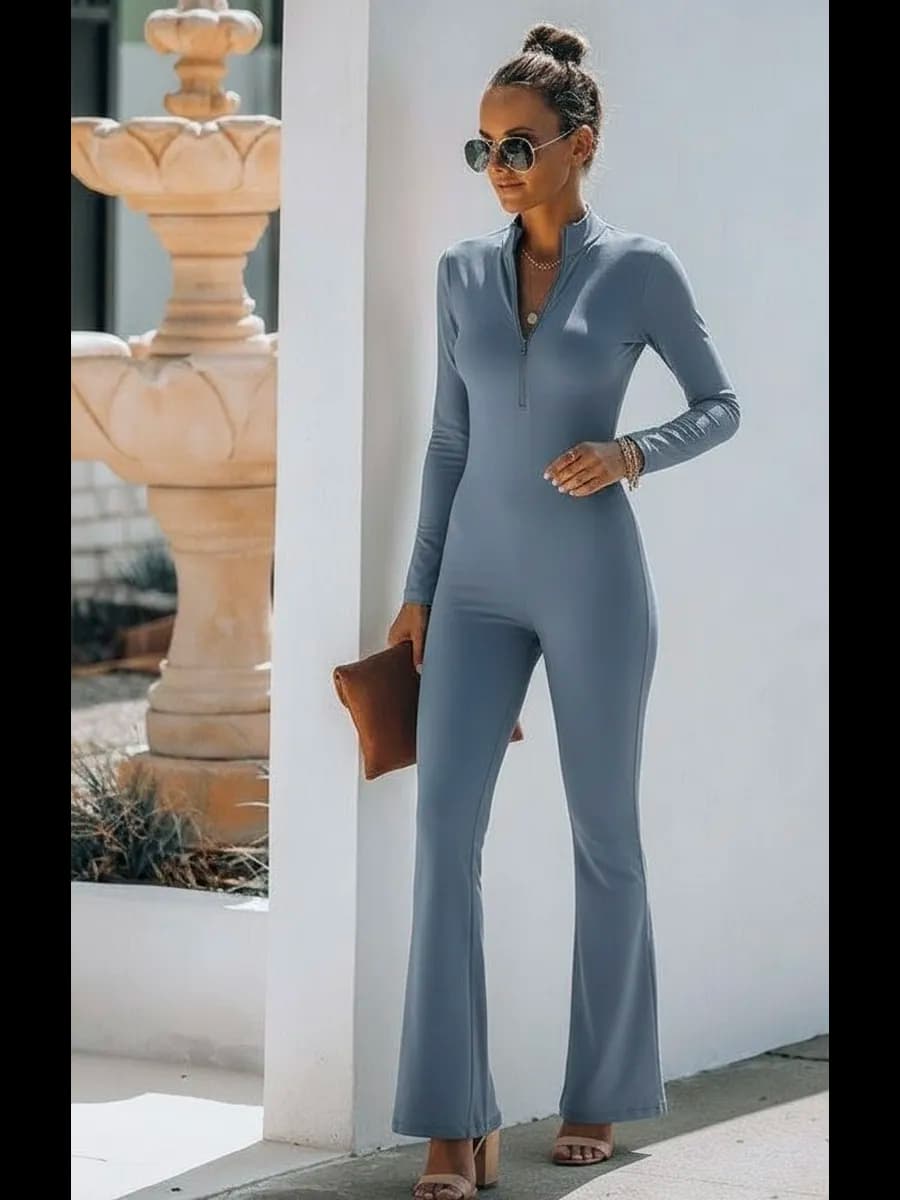 Комбинезон спортивный для фитнеса и йоги клеш