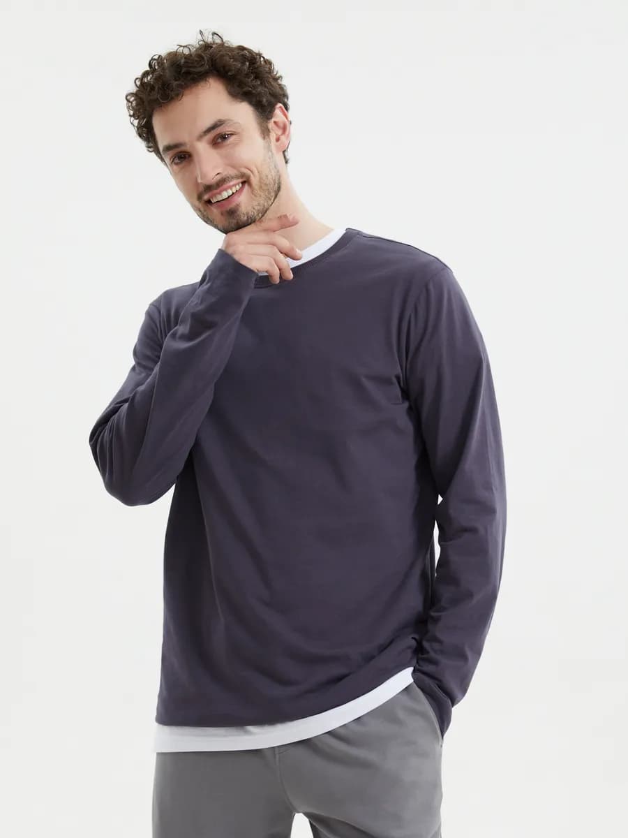 Мужской однотонный лонгслив из хлопка - фото 1