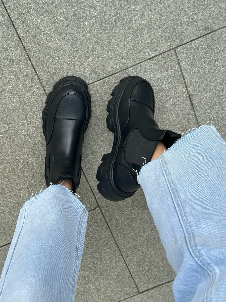 Ботинки весенние челси укороченные