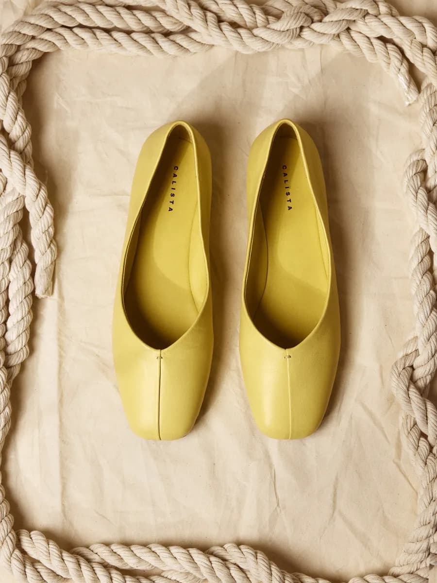 Балетки с квадратным мысом