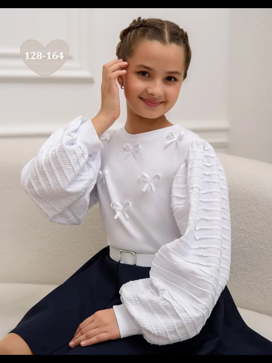 Блузка школьная с длинным рукавом с бантиками