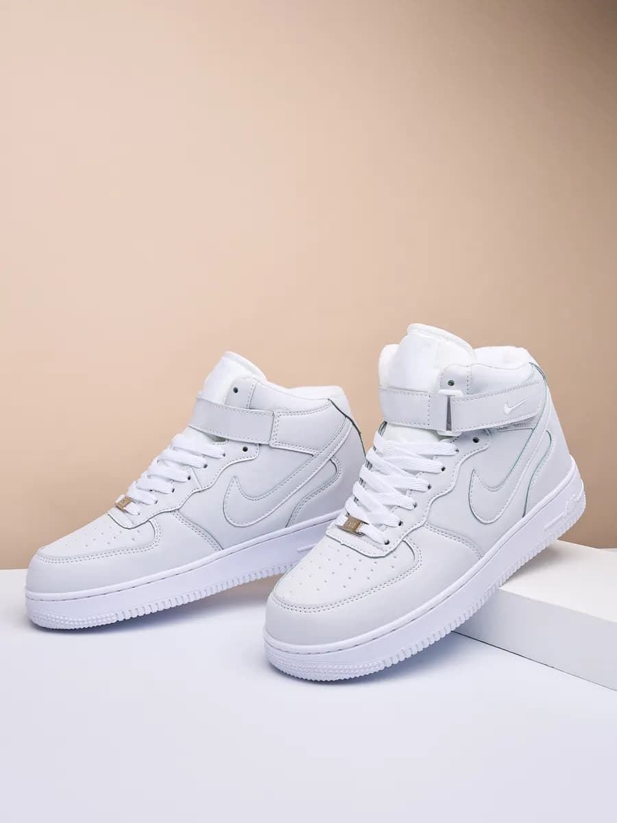 Кроссовки мужские белые форсы зимние