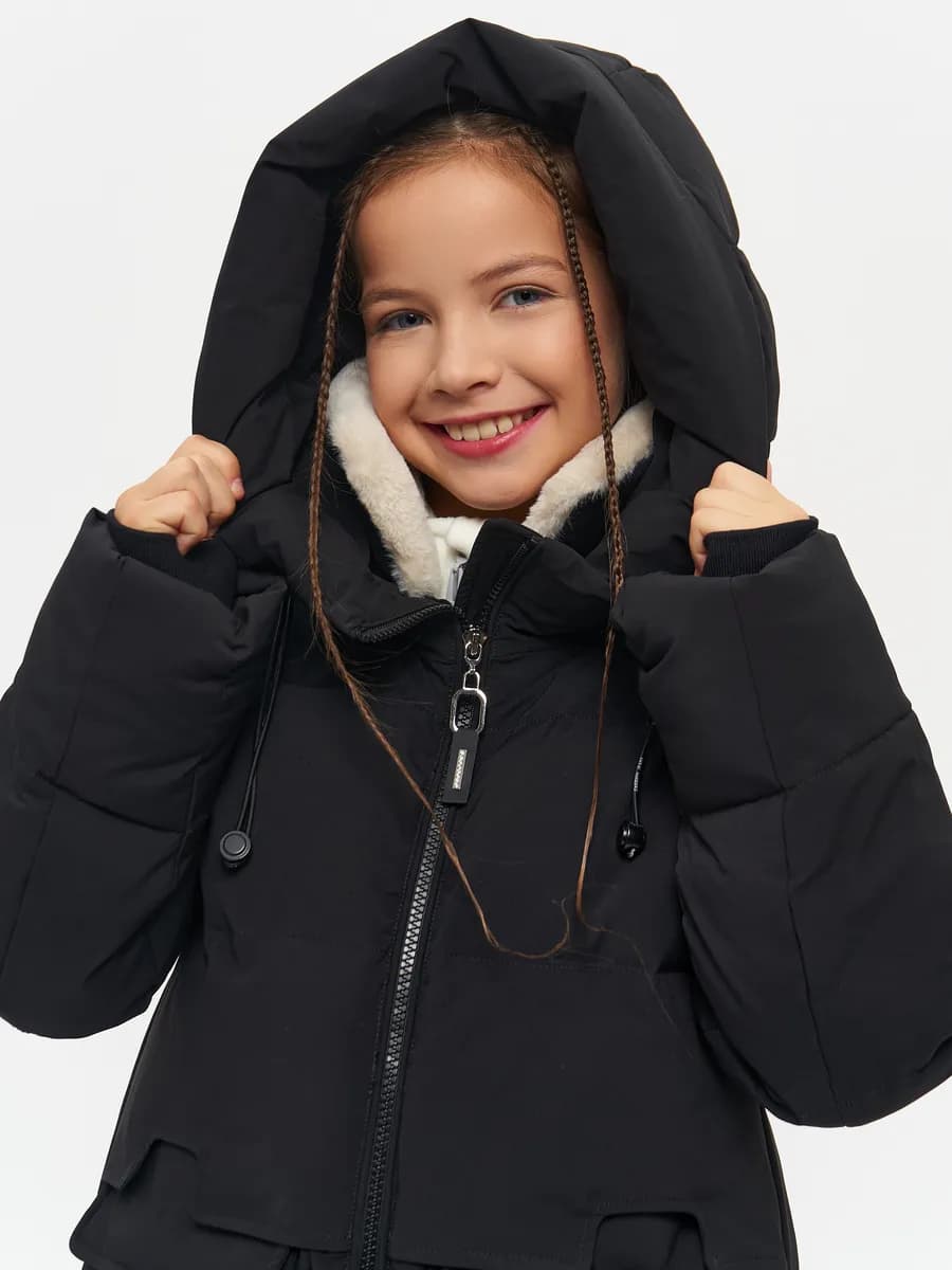 Куртка зимняя с капюшоном удлиненная для подростка стильная