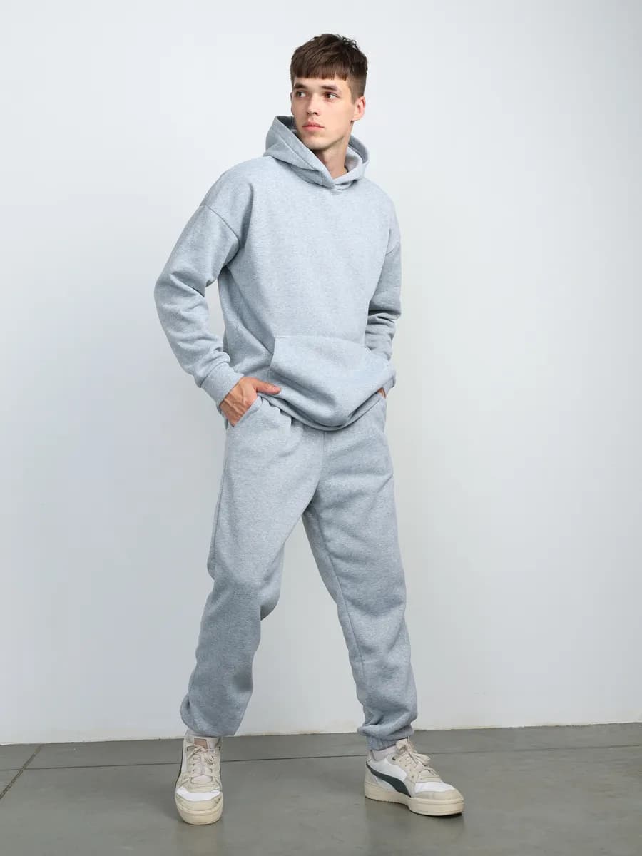 Теплый костюм с начесом оверсайз больших размеров