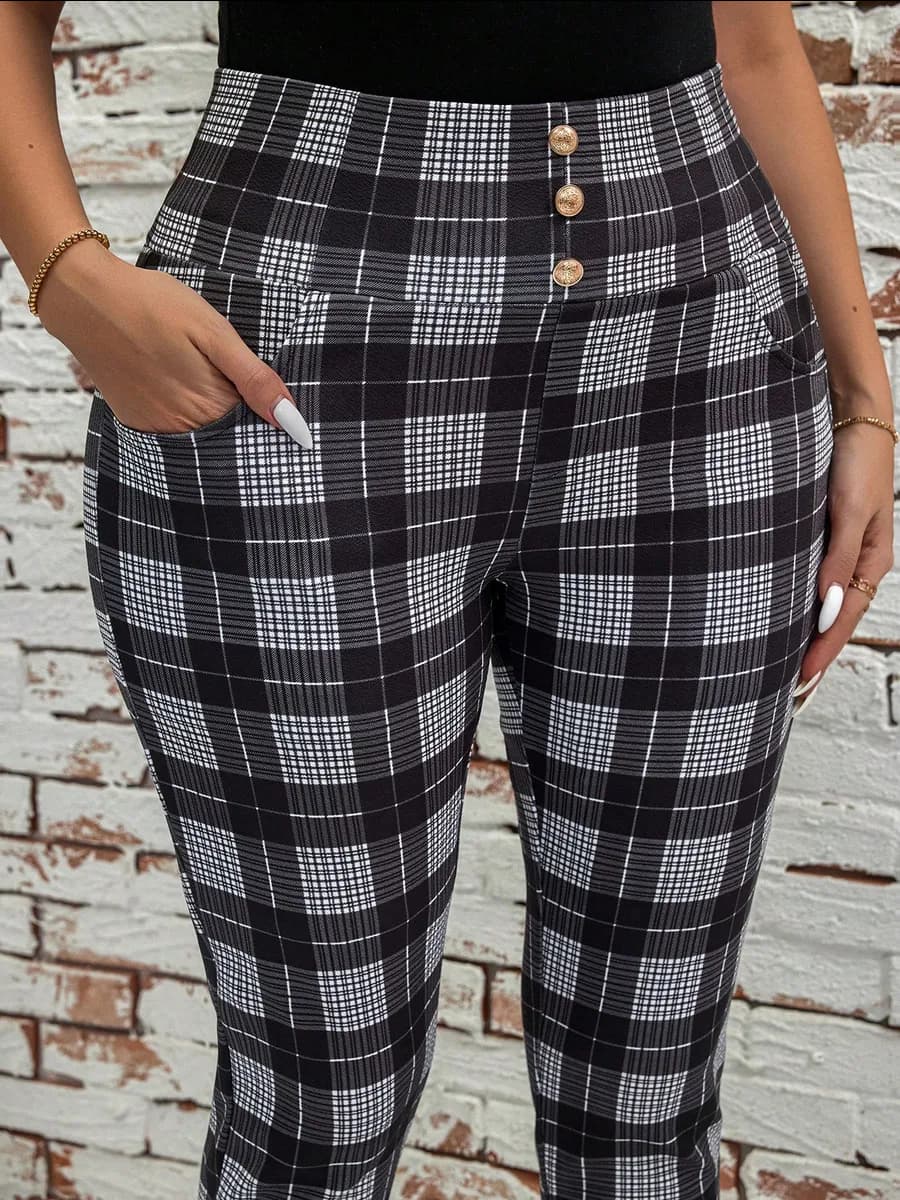 Брюки классические в клетку на резинке