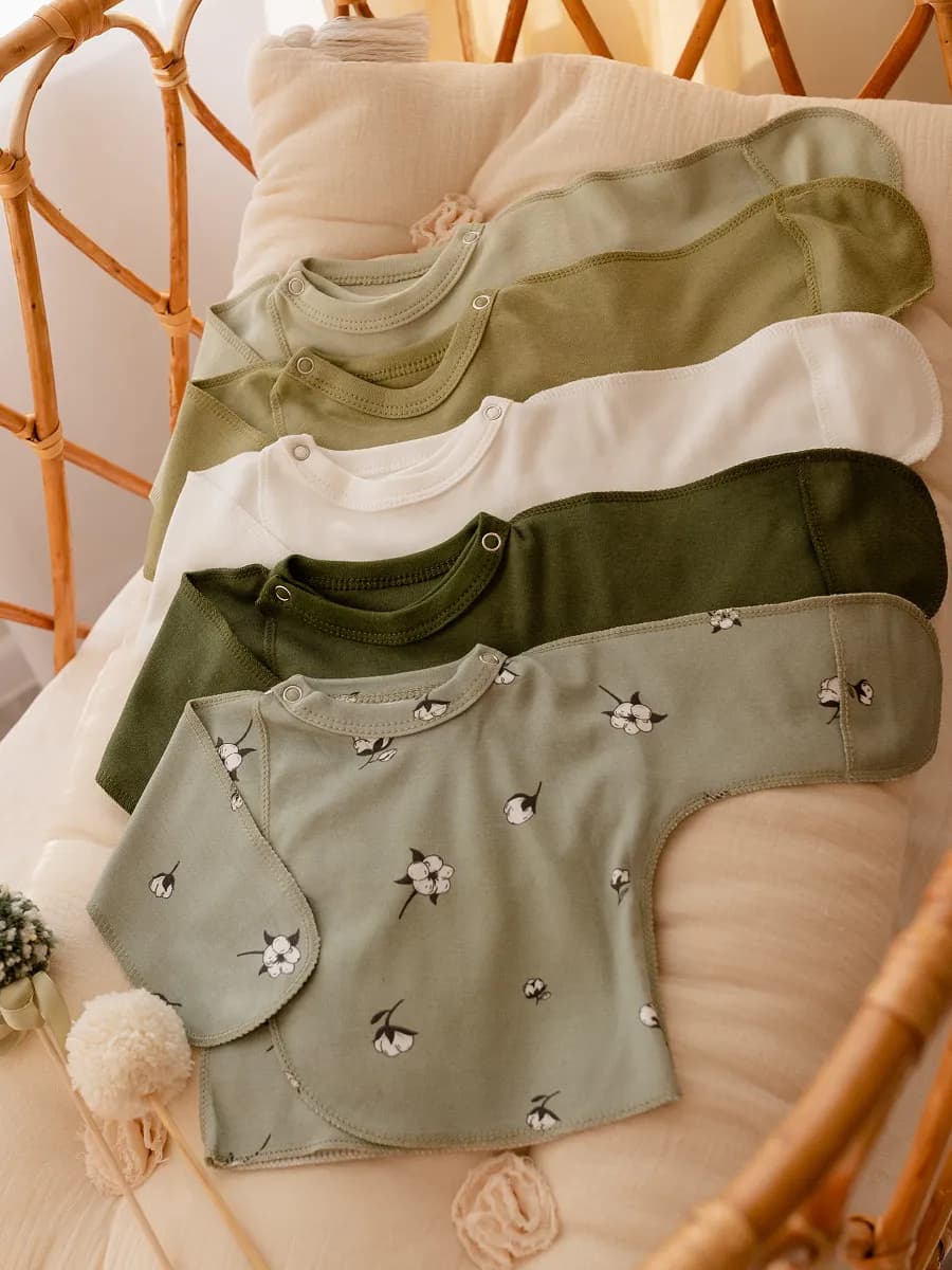 Набор распашонок