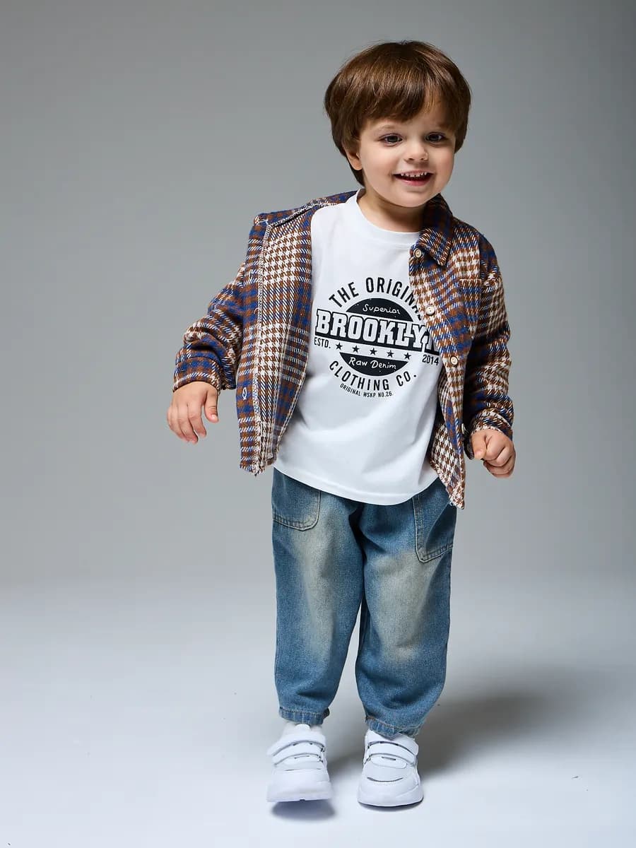 Костюм для мальчика тройка 3 в 1. Джинсы, лонгслив, рубашка