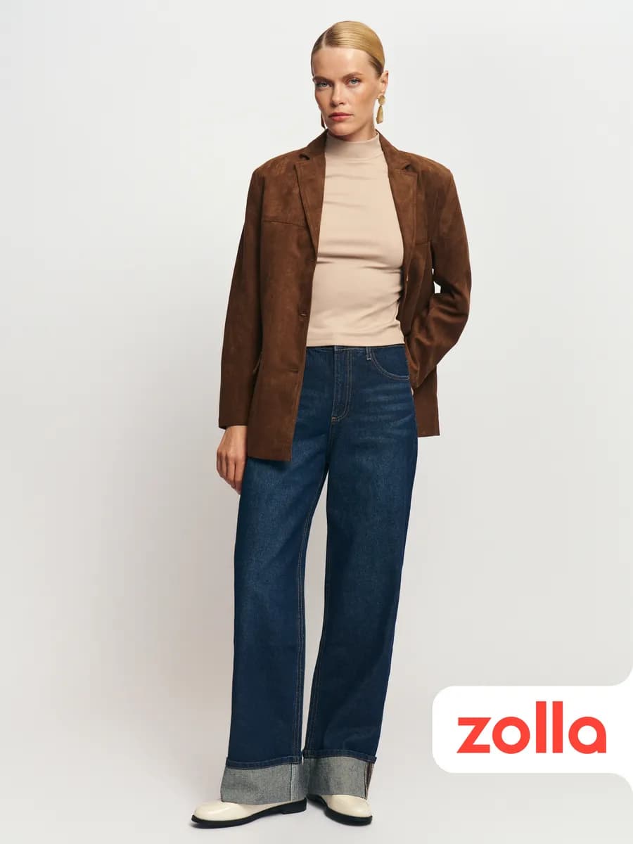 Женские прямые джинсы с отворотами