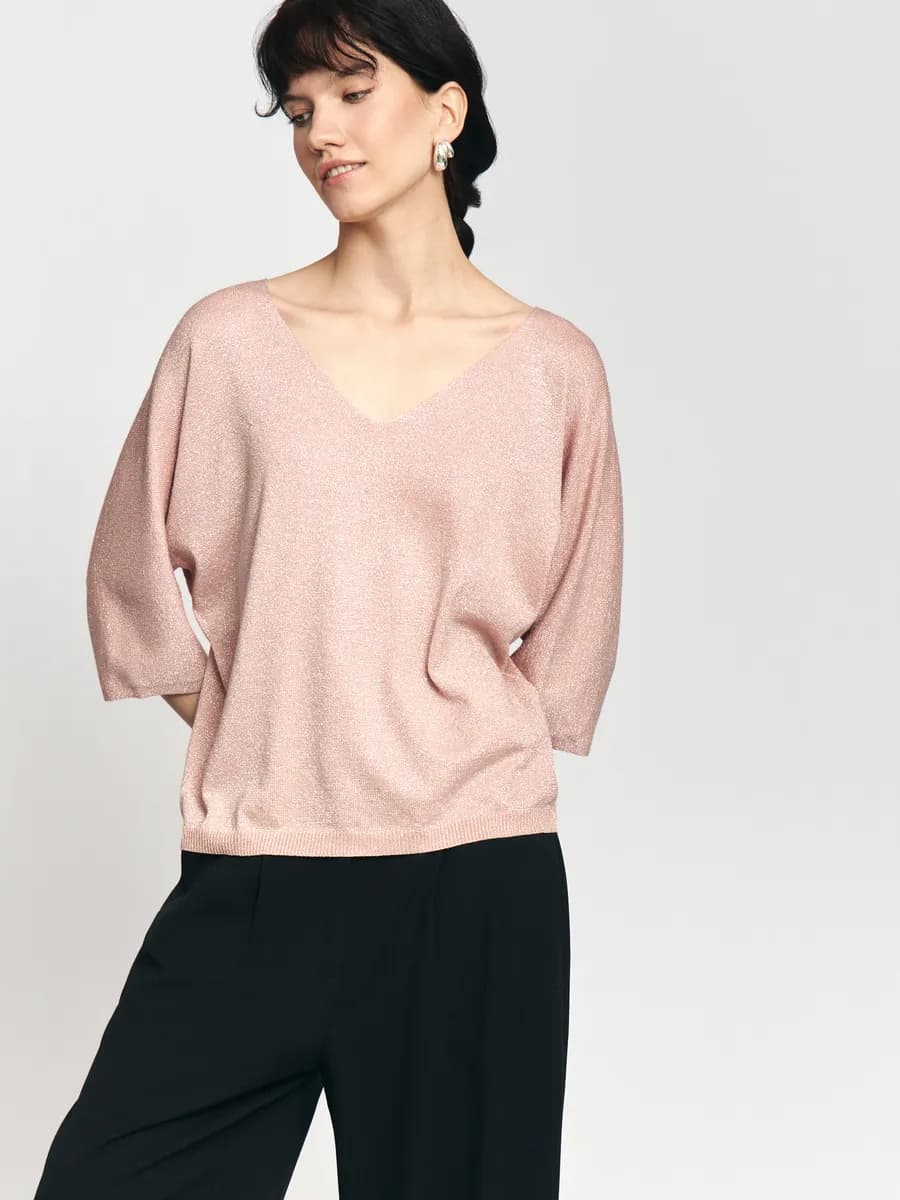 Тонкий женский джемпер с люрексом