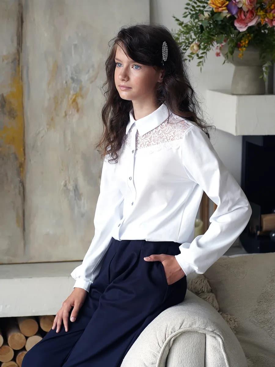 Блузка школьная нарядная с длинным рукавом