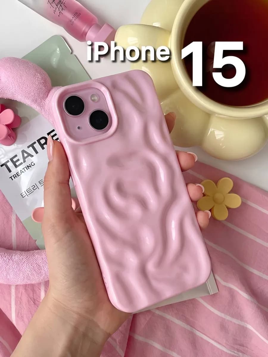 Чехол на iPhone 15