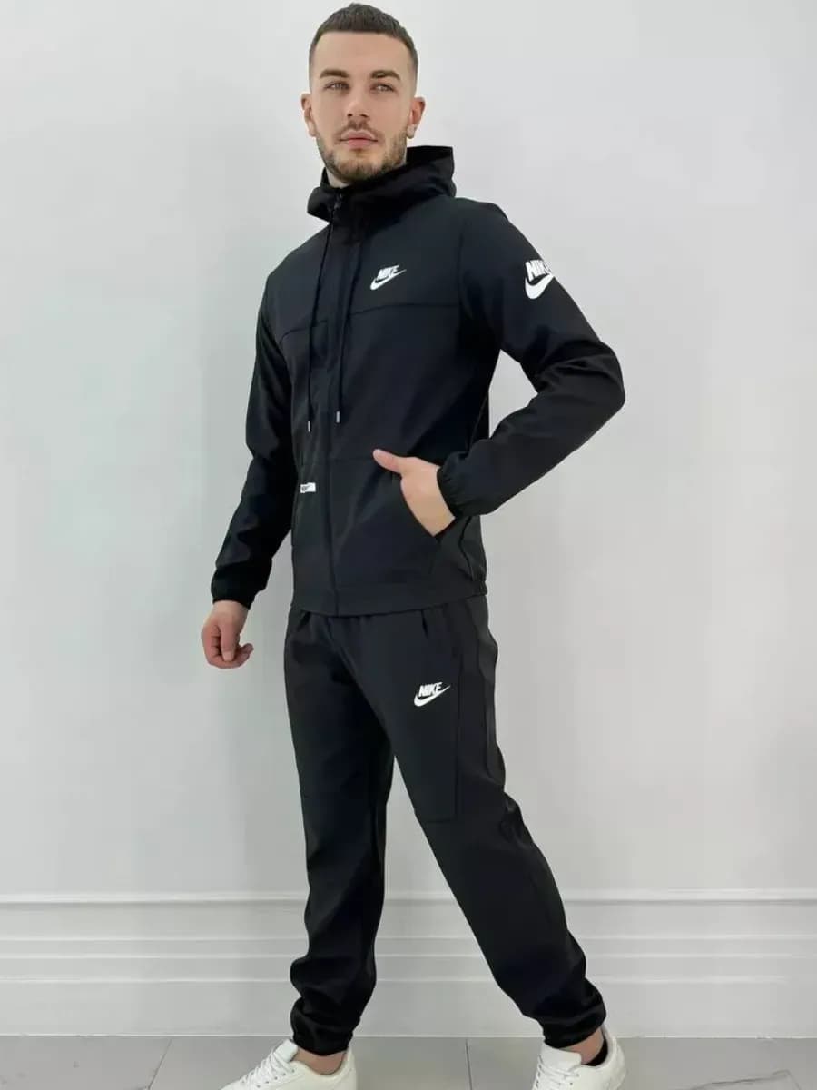 костюм спортивный