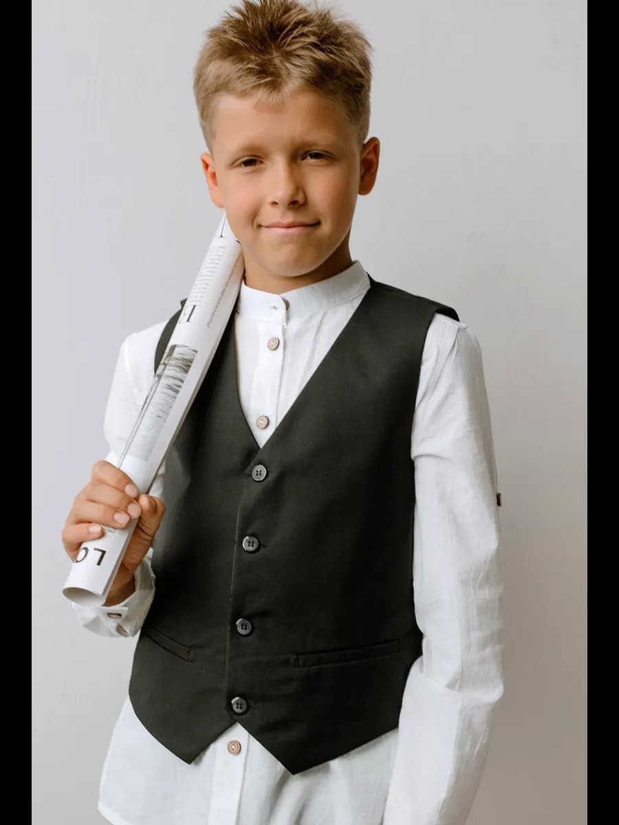 Жилет школьный черный