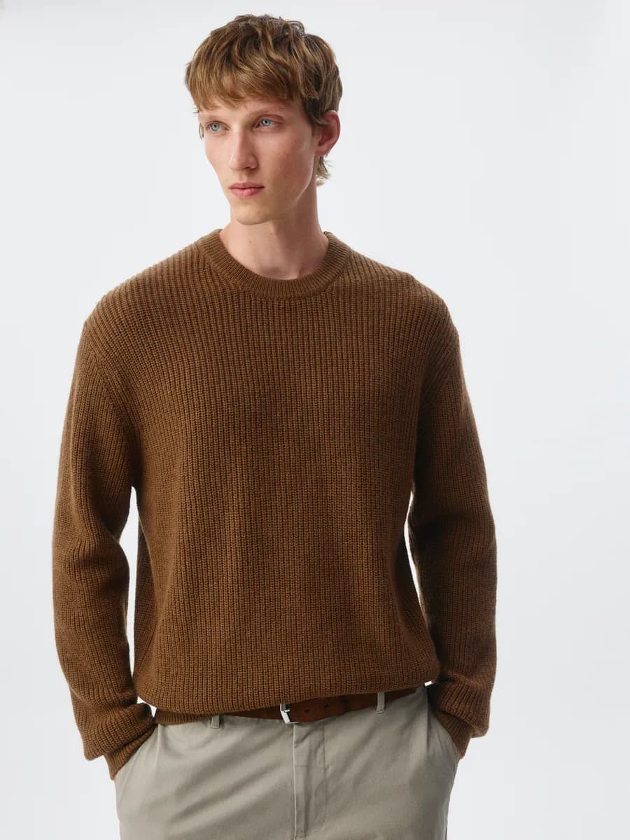 Свитер Regular fit шерстяной классический