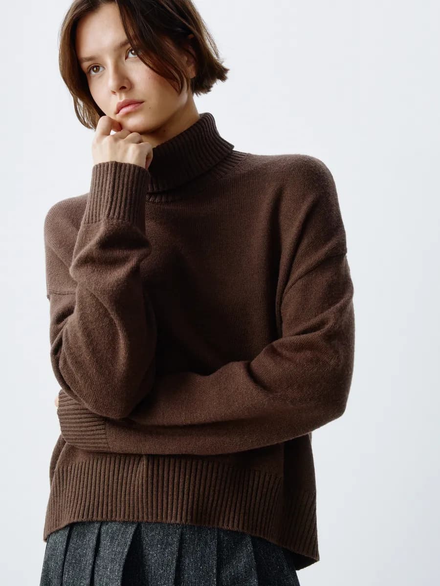 Свитер оверсайз с содержанием шерсти