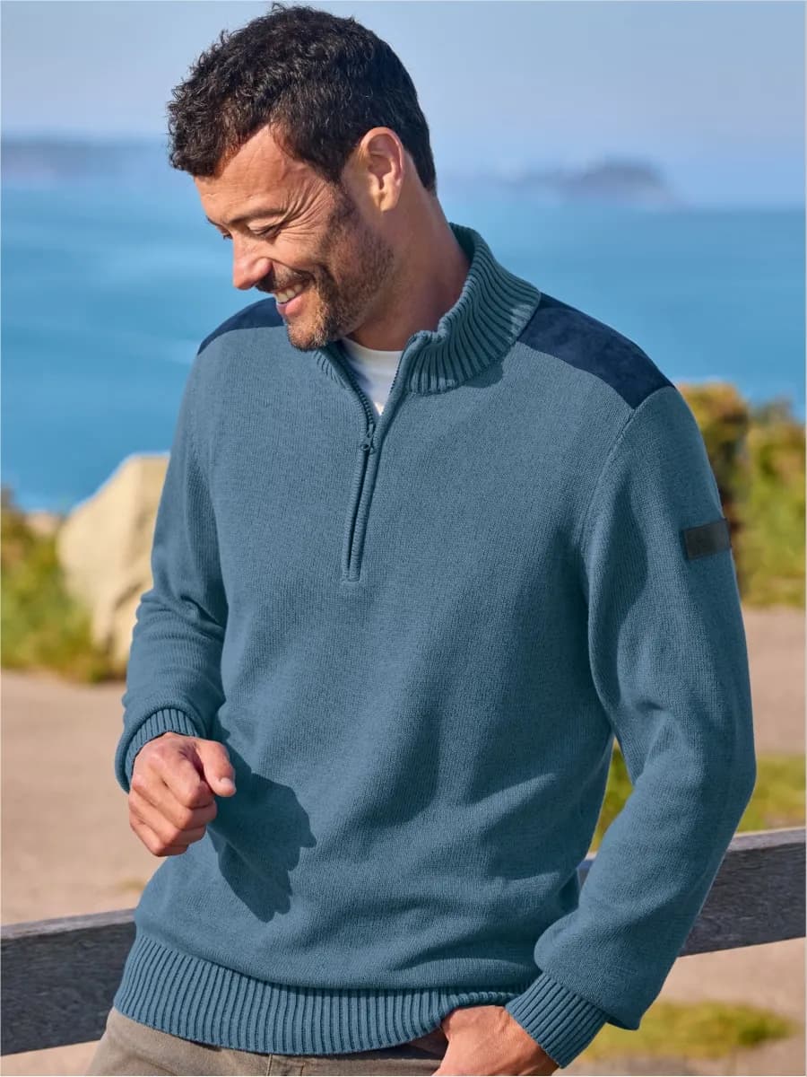 Свитер вязаный с воротом на молнии