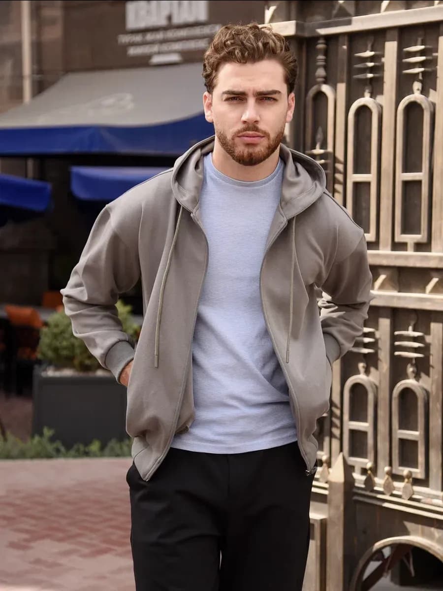 Зип худи мужское оверсайз с капюшоном на молнии без начеса