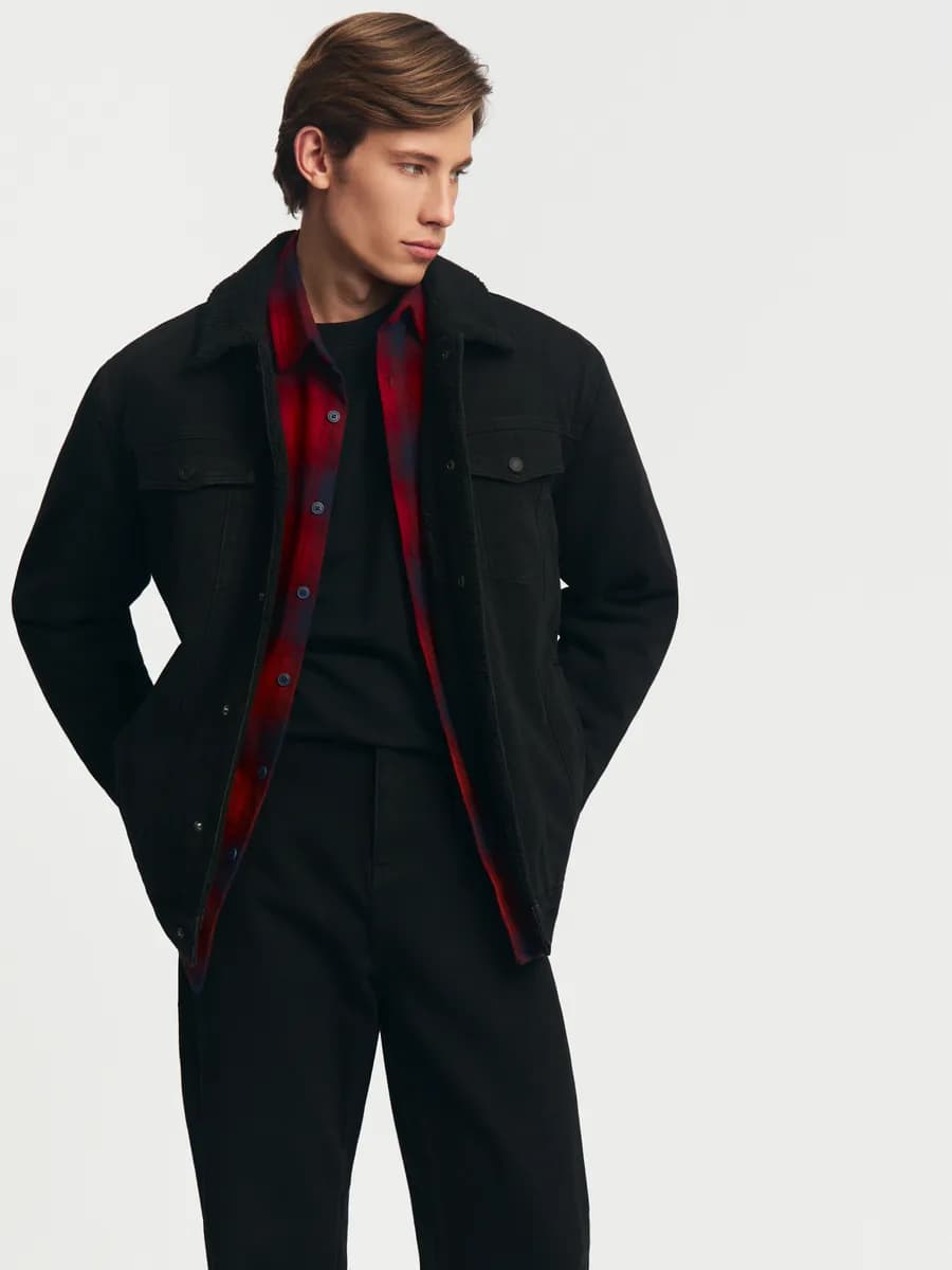 Мужская джинсовая куртка на экомеху