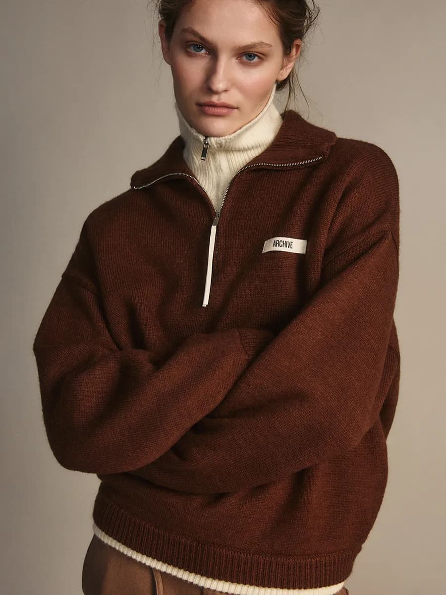 Джемпер на молнии вязаный с горлом