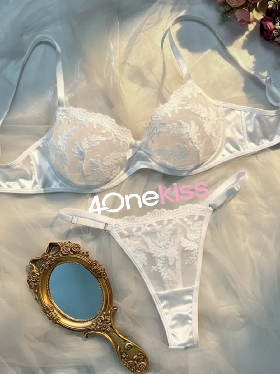 Комплект нижнего белья