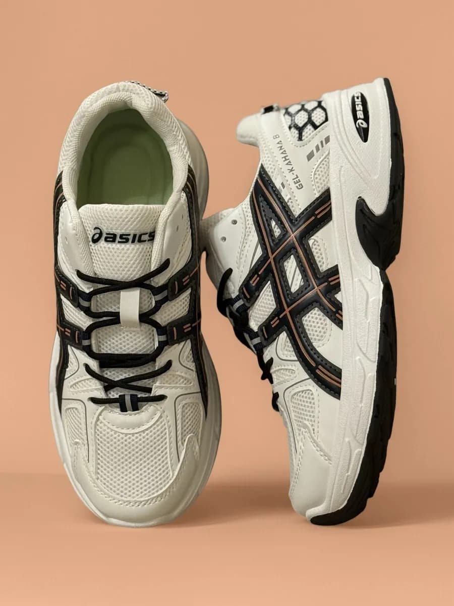 Кроссовки - фото 1