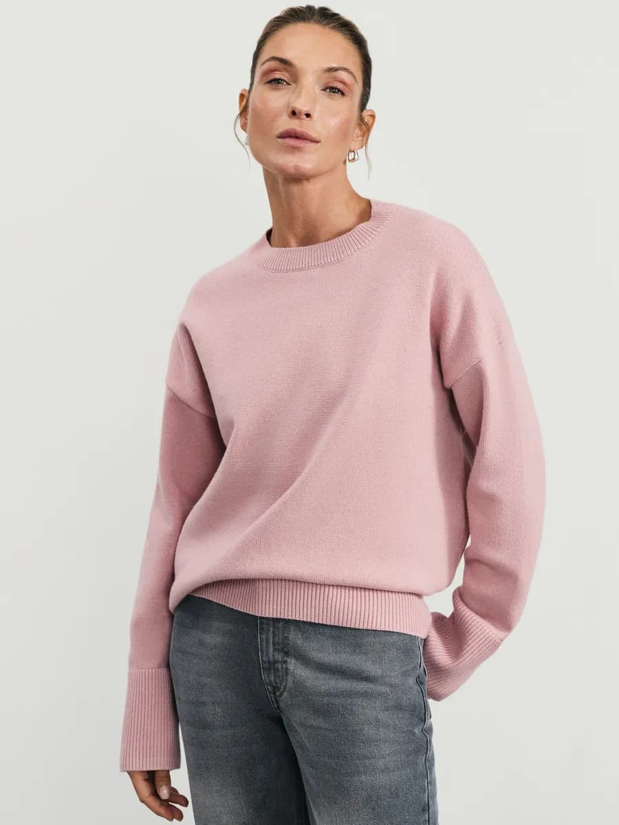 Джемпер оверсайз базовый вязаный повседневный - фото 1