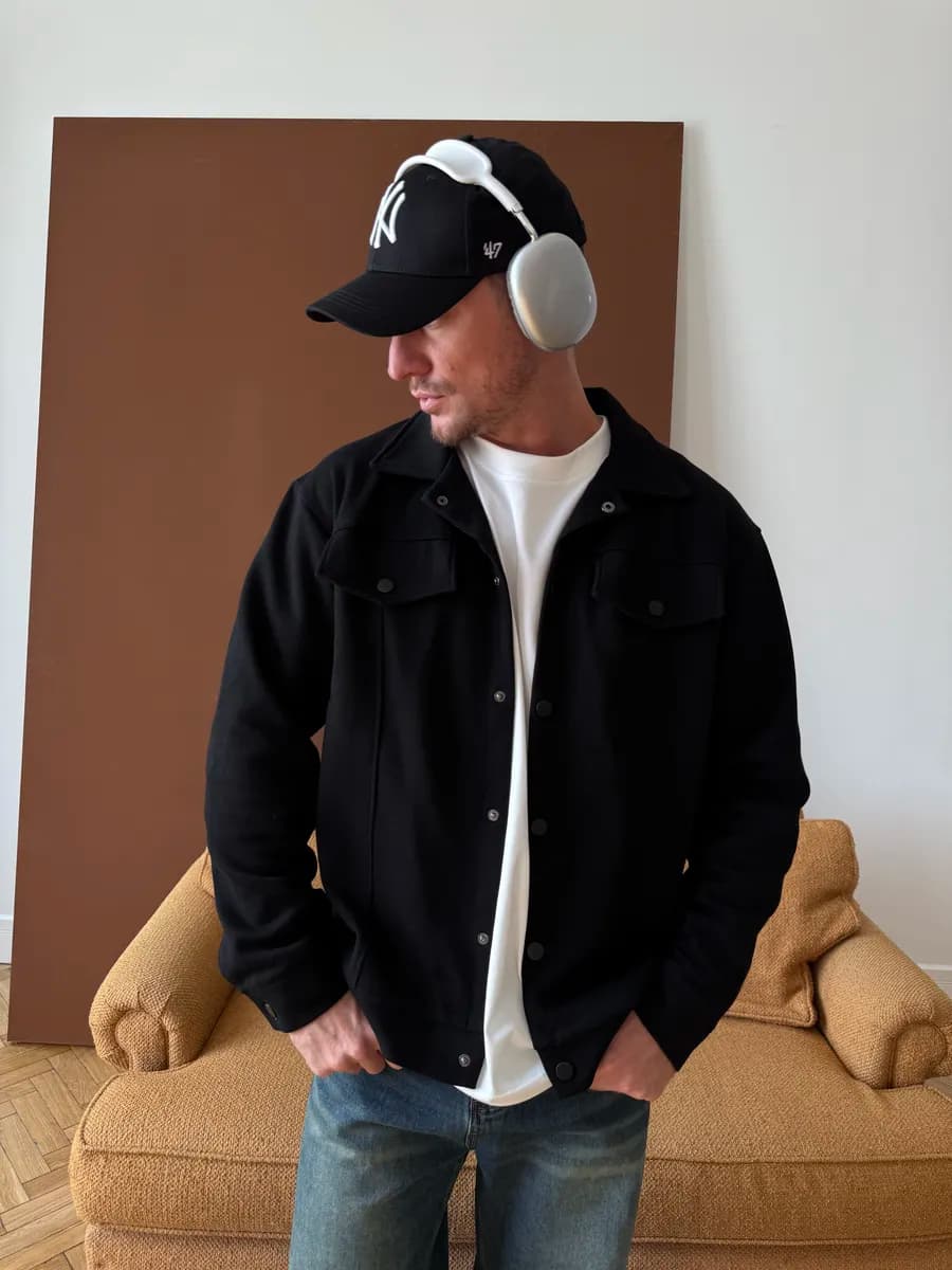 Куртка бомбер мужской черный на пуговицах