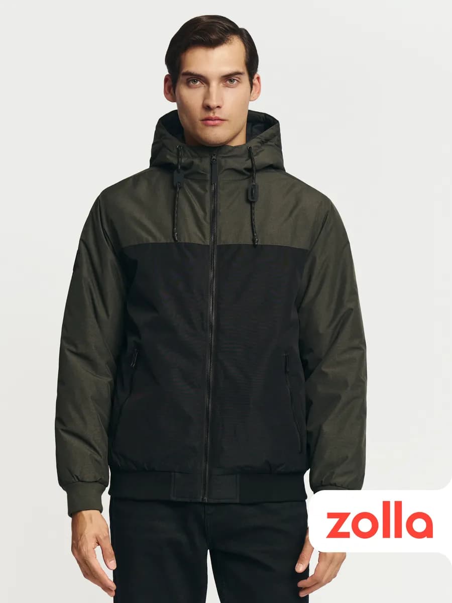 Мужская тёплая куртка-бомбер с капюшоном