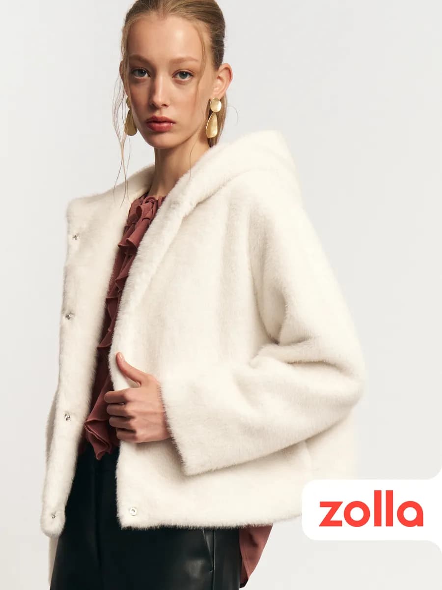 Женская куртка-шуба с капюшоном экомех